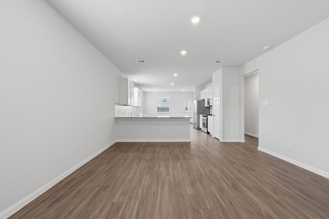 Building Photo - 2405 Bray Head Dr