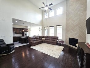 Building Photo - 2900 Zoysia Dr