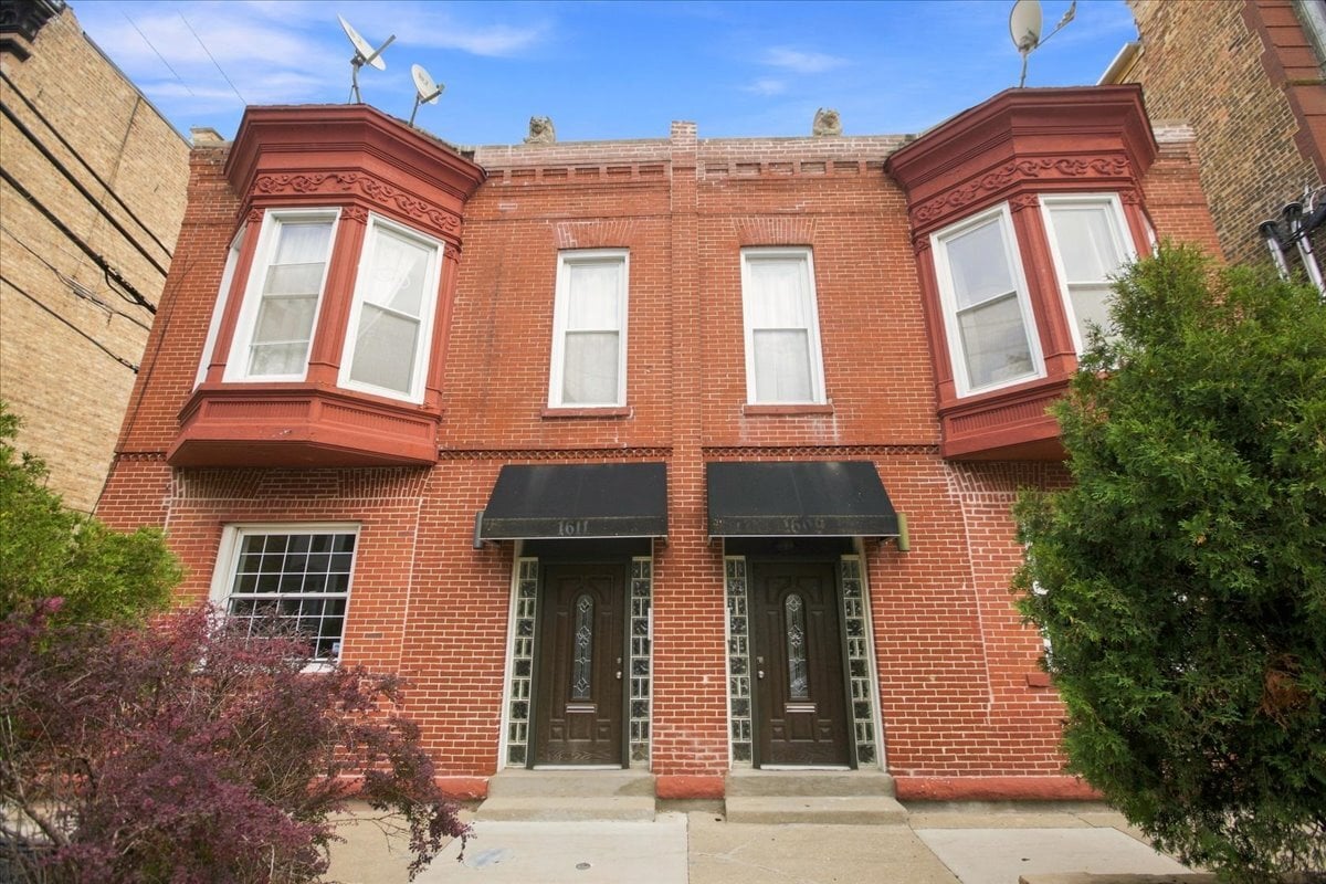 Building Photo - 1611 S Wood St