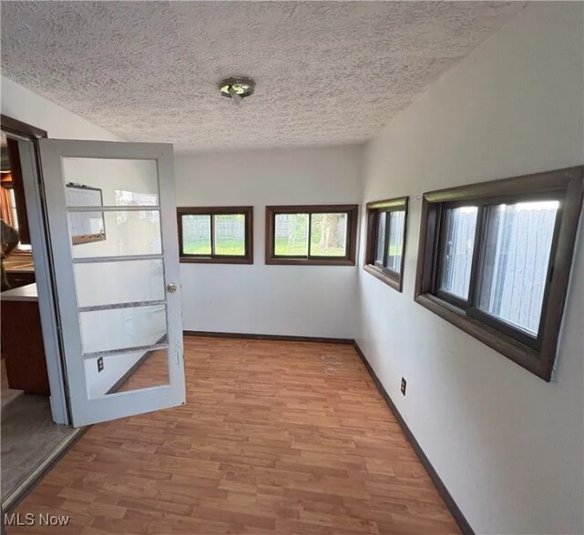 Building Photo - 9513 Edison St NE