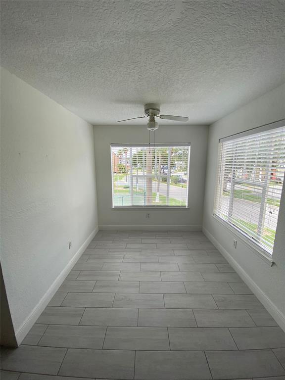 Building Photo - 2206 Antigua Pl