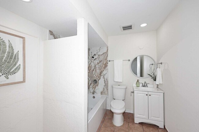 Building Photo - 4031 N 81st Ave