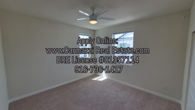 Building Photo - 3224 Finch Ln