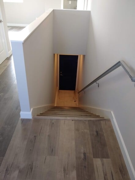 Building Photo - 12120 La Maida St