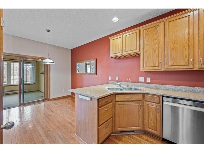 Building Photo - 5046 Yuma Ln N
