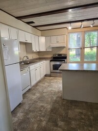 Building Photo - 29 N Prince St