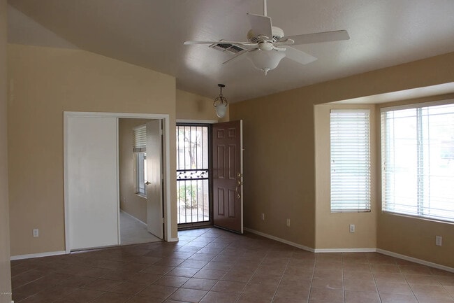 Building Photo - 16036 N 11th Ave