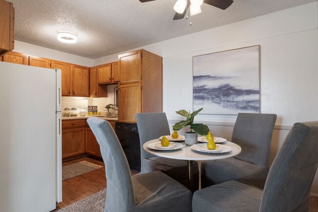 Building Photo - 1 Bedroom, 1 Easy Utility Fee — Stress-Free Living