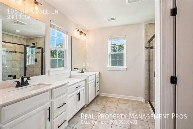 Building Photo - 105 Driscoll Ln