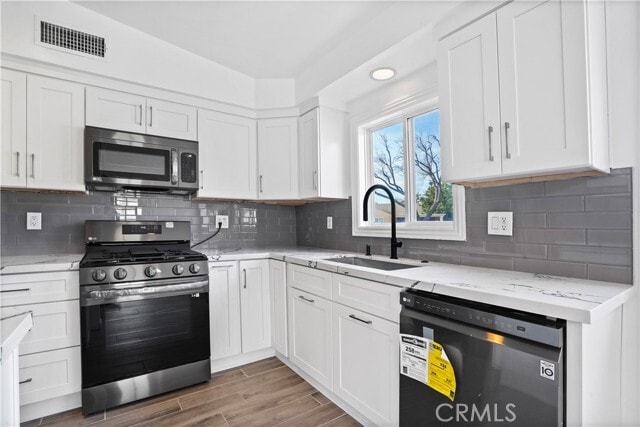 Building Photo - 5942 Graves Ave