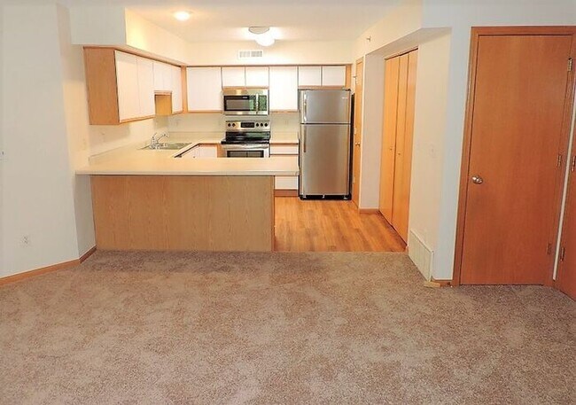 Building Photo - $1,300 | 2 Bedroom, 1 Bathroom Condo | No Pets* | Available for August 1st, 2026 Move In!