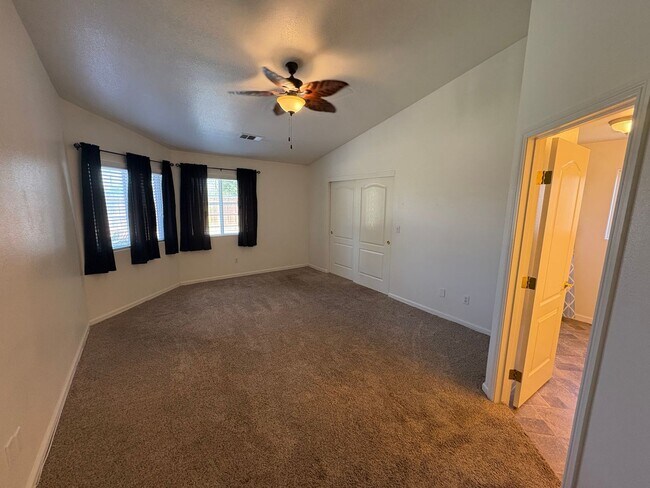 Building Photo - Beautiful home with pool Available Now!