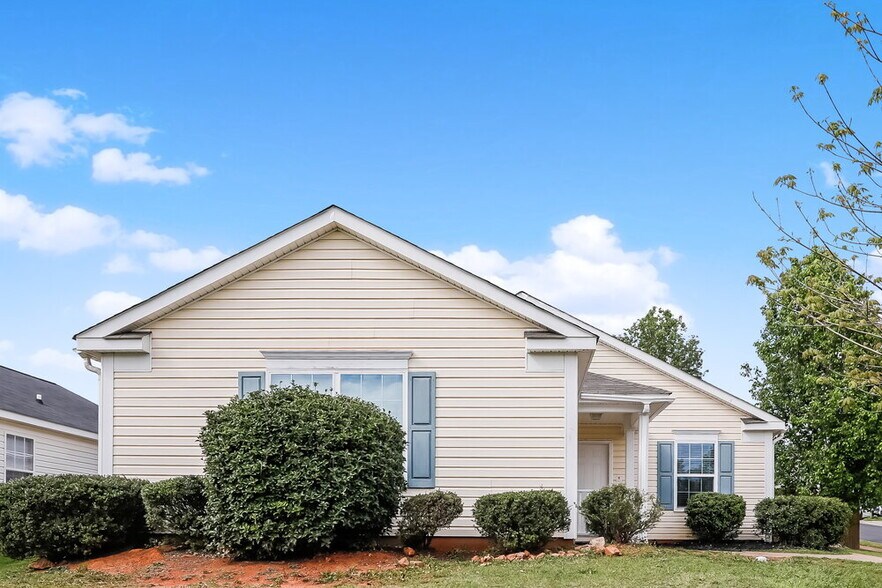Primary Photo - 11604 Stewarts Crossing Dr