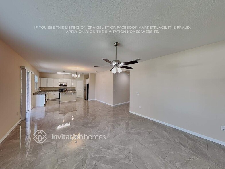 Building Photo - 2804 Wagon Wheel Trl