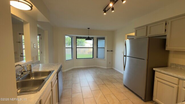 Building Photo - 7914 Longshadow Ct