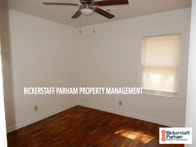 Building Photo - At Last, This Is What You’ve Been Searching For!!