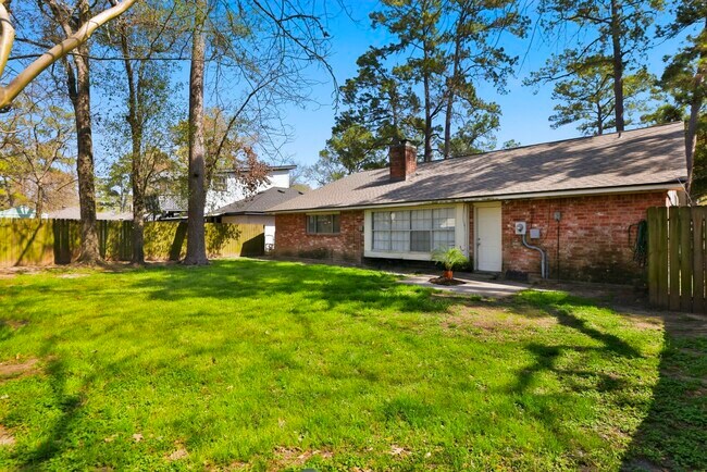 Building Photo - 23007 Whispering Willow Dr