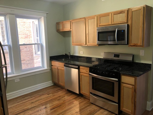 Primary Photo - 4201 W Hirsch St