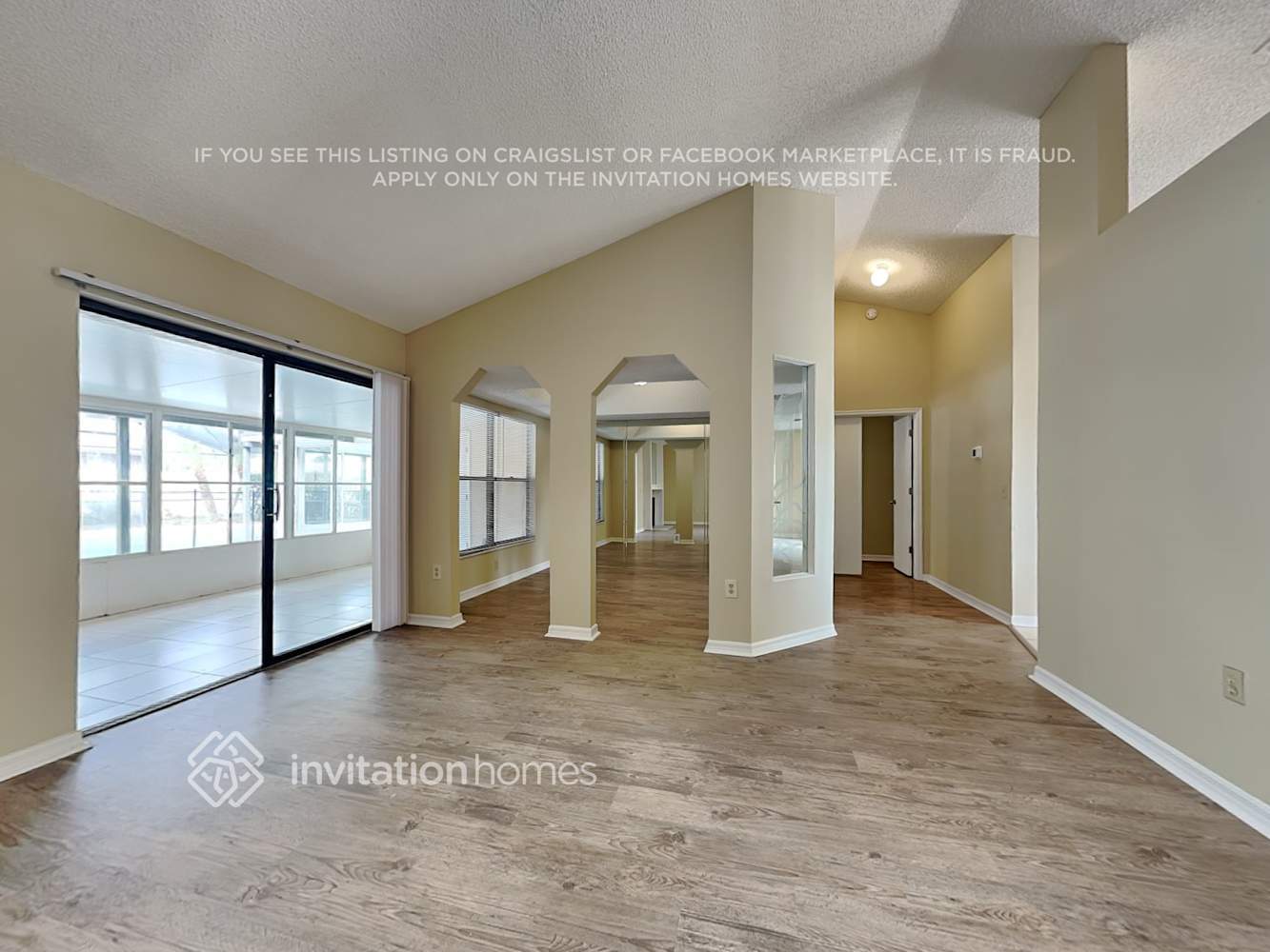 Building Photo - 994 Shenandoah Ave
