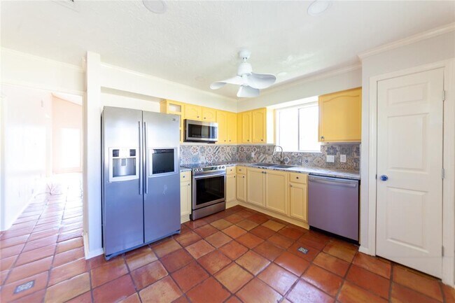 Building Photo - 22538 Market Square Ln