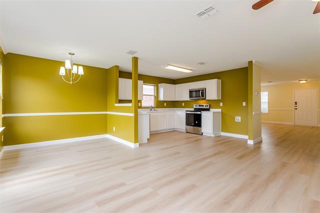 Building Photo - 1434 Foxwood Ln