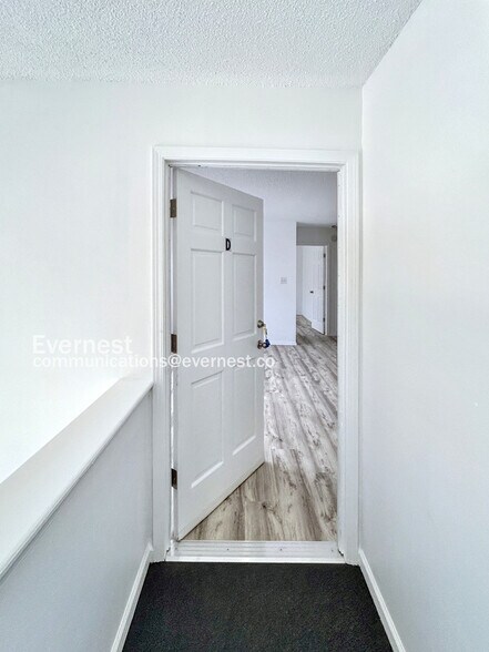 Building Photo - 1120 Yuma St