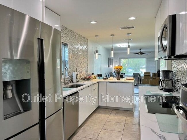 Building Photo - 5741 Marble Ct.