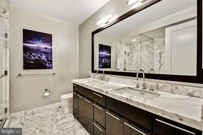 Building Photo - 1414 S Penn Square