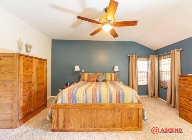 Building Photo - Phenomenal Home On The West Side of Town – Near Bakersfield Marketplace