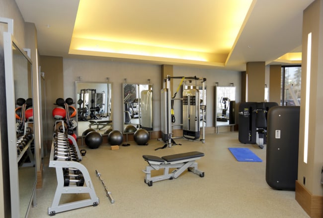 Building Photo - 375 Logan St