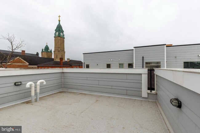 Building Photo - 1505 N Palethorp St