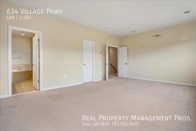 Building Photo - 634 Village Pkwy