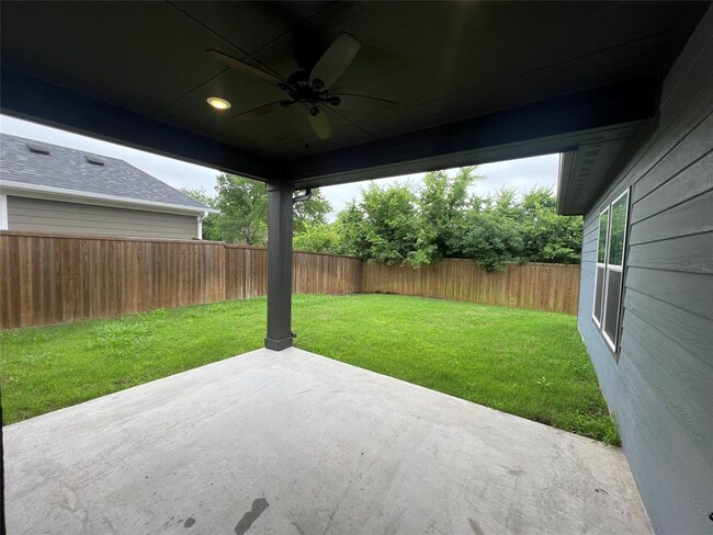 Building Photo - 412 Carneros Dr