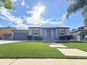 Building Photo - Upgraded 2-Bedroom Home with Garage, Yard ...