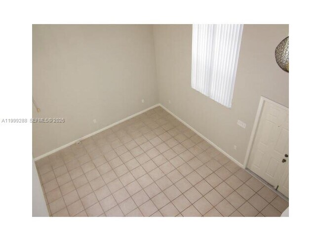 Building Photo - 9721 SW 155th Ave