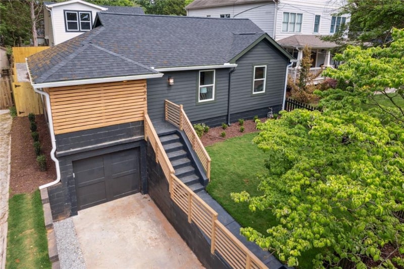 Primary Photo - 496 Glenwood Pl SE