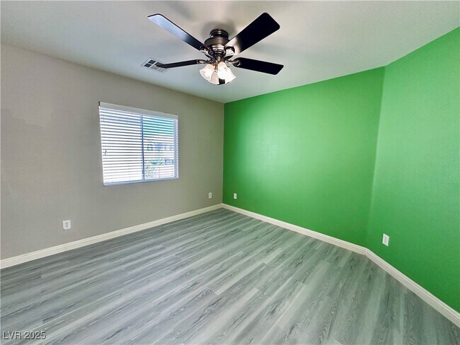 Building Photo - 8923 Deep Ridge Ct