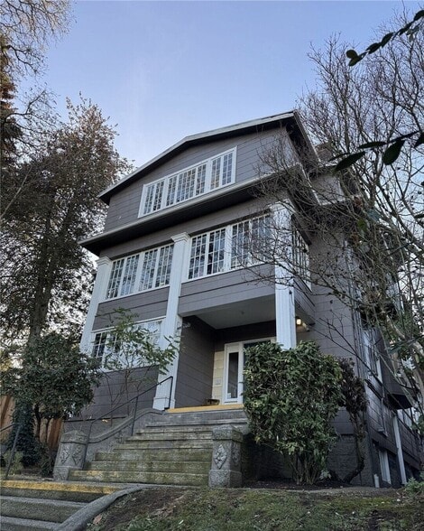 Building Photo - 5703 18th Ave NE