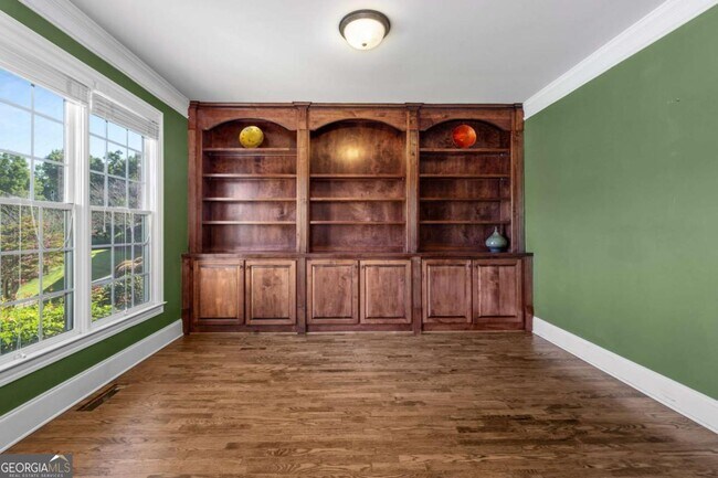 Building Photo - 1475 Boomer Cir