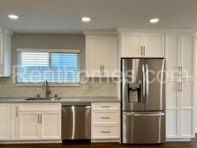 Building Photo - 227 Ocotillo Pl