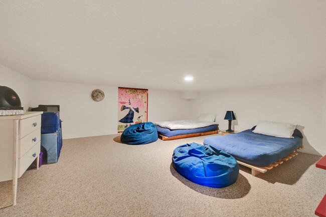 Building Photo - 6486 UT-39