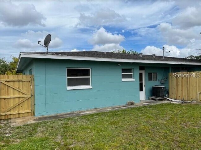 Building Photo - 3697 59th Way N