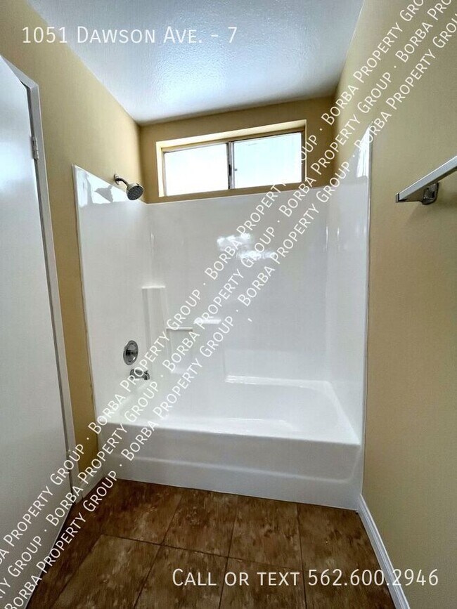 Building Photo - 1051 Dawson Ave