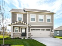 Building Photo - 6685 Hawthorne Dr