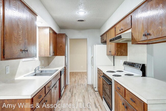 Building Photo - 4 br, 2 bath House - 1130 Alexandria