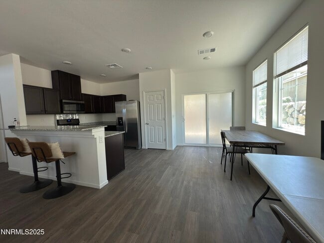 Building Photo - 9774 Silver Dollar Ln