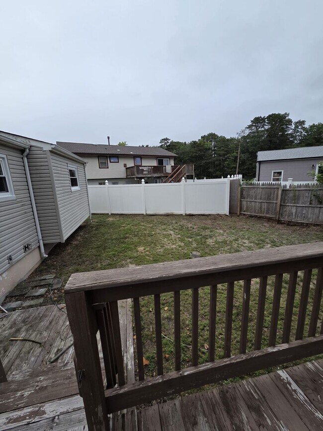 Building Photo - 955 Egret Dr