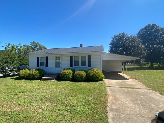 Building Photo - 2/1 Located in Cleveland County, NC near S...