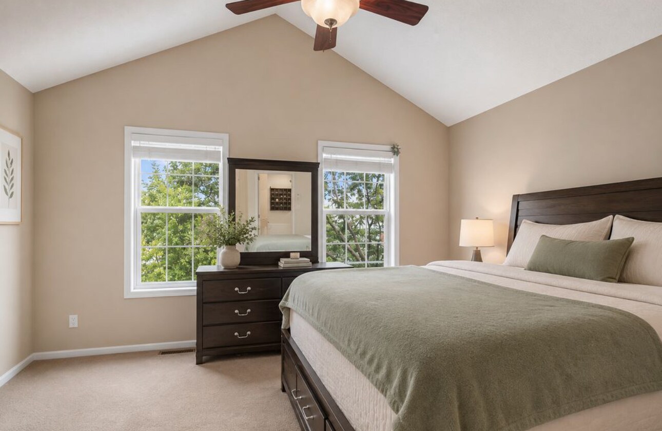 Building Photo - 15587 Crab Apple Ln