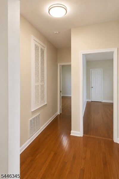 Building Photo - 52 3rd St